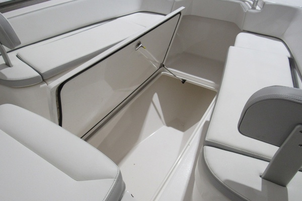 25ft Contender Yacht For Sale