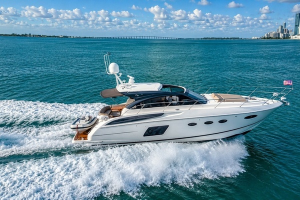 2017 Princess V48