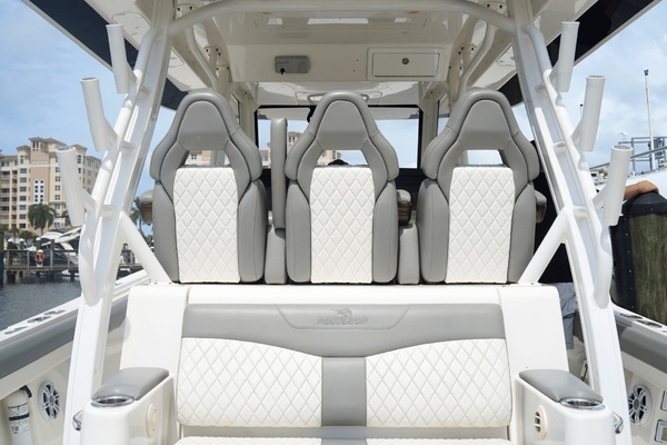Regulator 37 Yacht For Sale