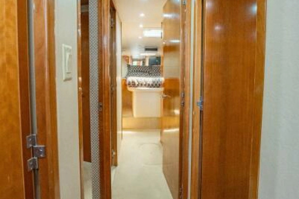 FORTITUDE 50ft Hatteras Yacht For Sale
