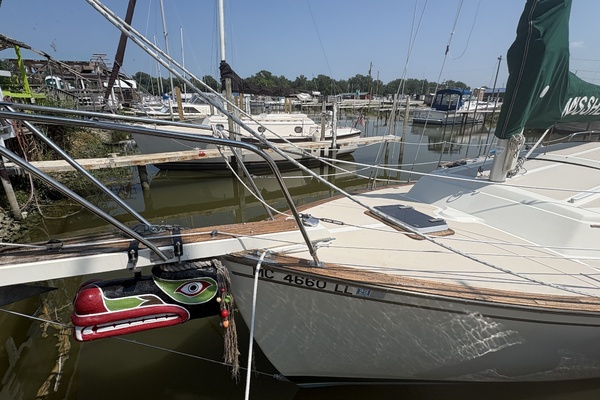 27ft Island Packet Yacht For Sale