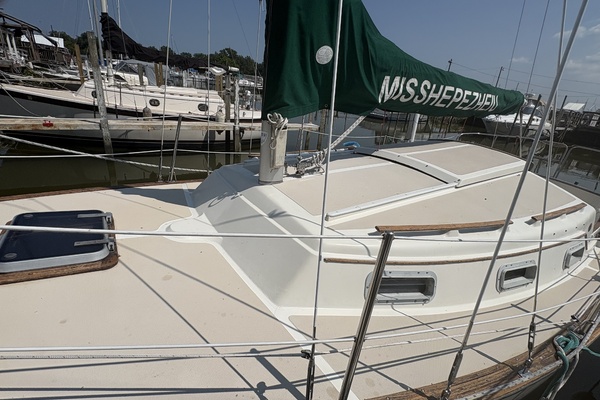 27ft Island Packet Yacht For Sale