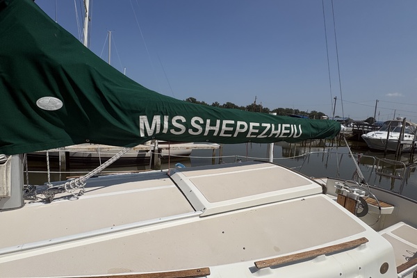 27ft Island Packet Yacht For Sale