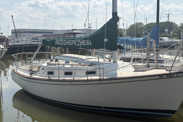 27ft Island Packet Yacht For Sale