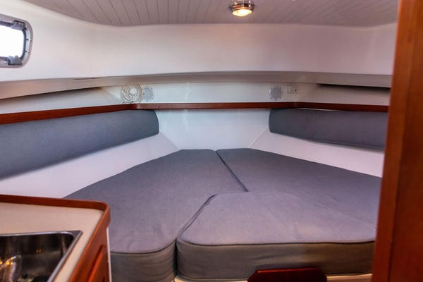 V-Berth
