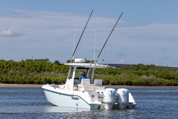 29ft Everglades Yacht For Sale