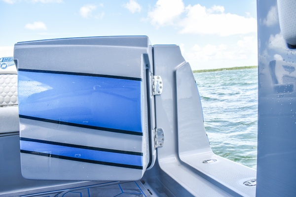 POCKET CHANGE 39ft Deep Impact Yacht For Sale