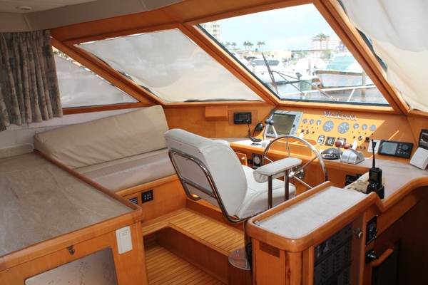 1997McKinna 48 ft    Dream Catcher II