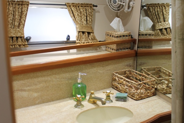 1997McKinna 48 ft    Dream Catcher II