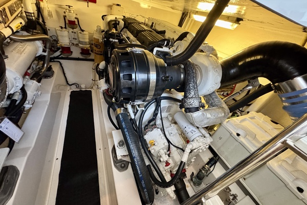Superior Controls 45ft Riviera Yacht For Sale