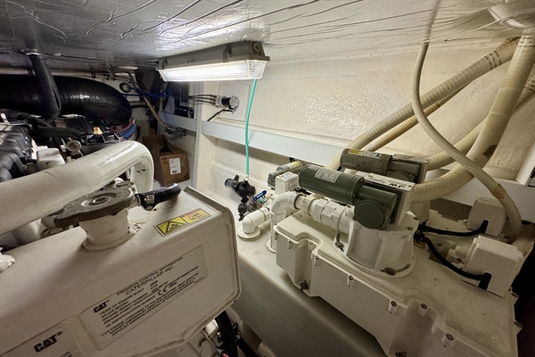 Superior Controls 45ft Riviera Yacht For Sale