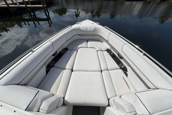 29ft Formula Yacht For Sale