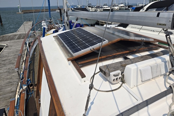 38ft Nauticat Yacht For Sale