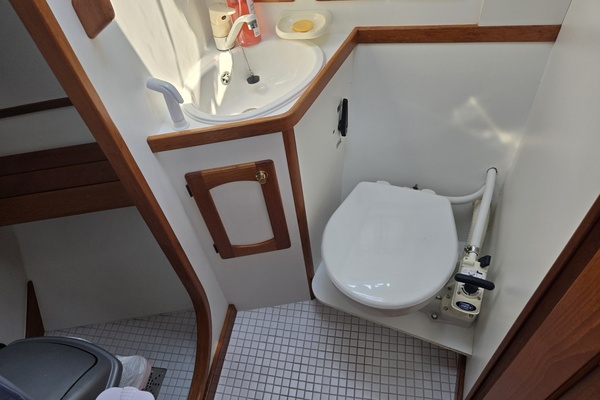 38ft Nauticat Yacht For Sale