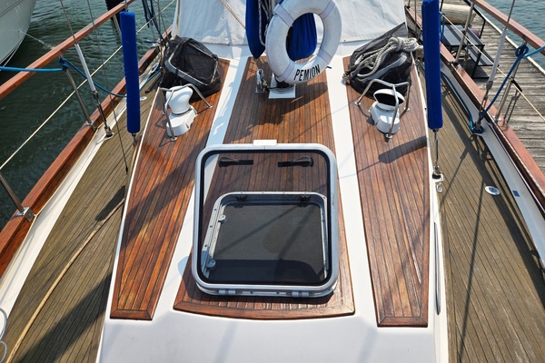 38ft Nauticat Yacht For Sale
