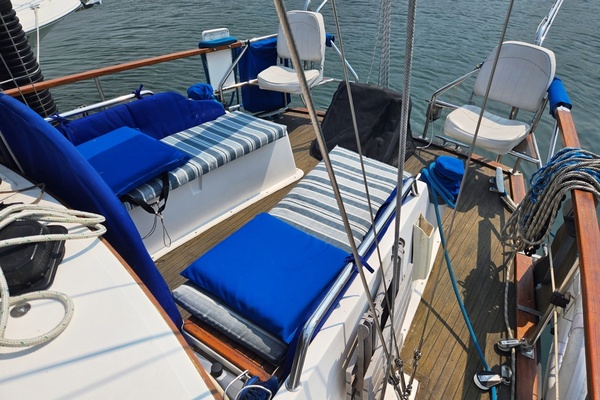 38ft Nauticat Yacht For Sale