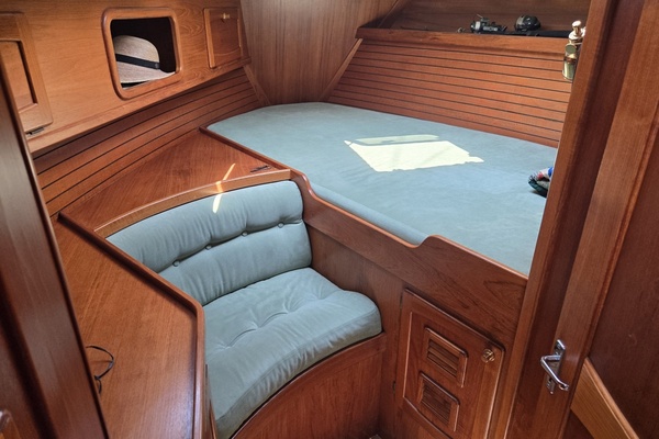 38ft Nauticat Yacht For Sale