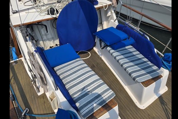 38ft Nauticat Yacht For Sale