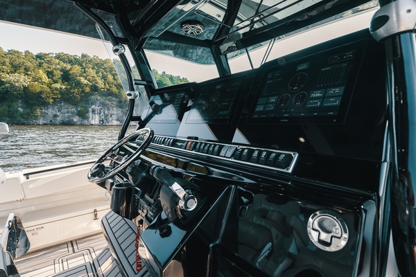 53ft HCB Yacht For Sale