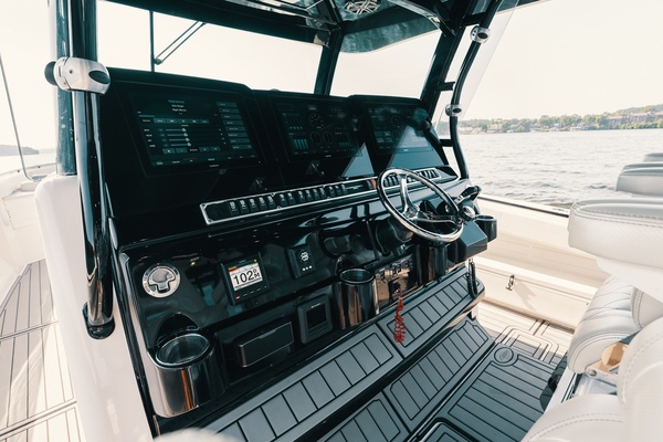 53ft HCB Yacht For Sale