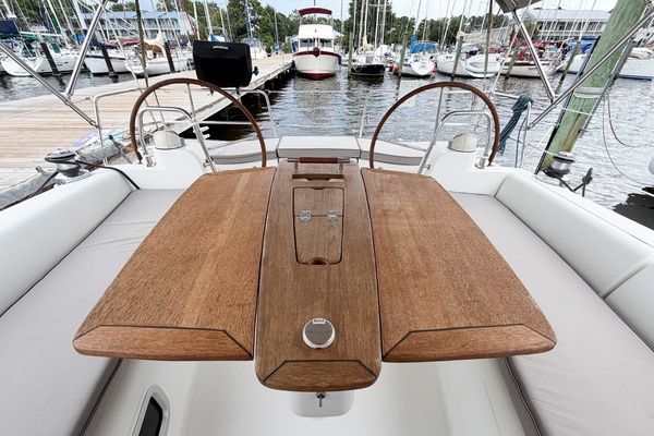 BLACKFIN 40ft Beneteau Yacht For Sale