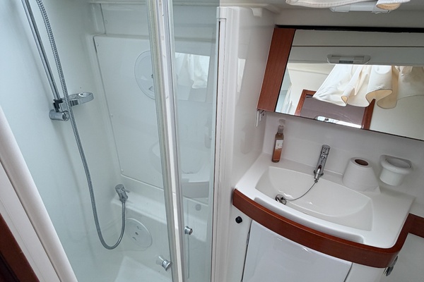 BLACKFIN 40ft Beneteau Yacht For Sale