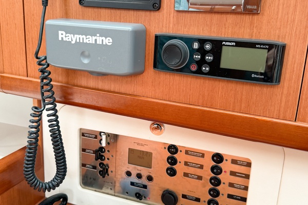 BLACKFIN 40ft Beneteau Yacht For Sale