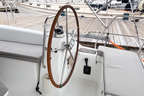BLACKFIN 40ft Beneteau Yacht For Sale