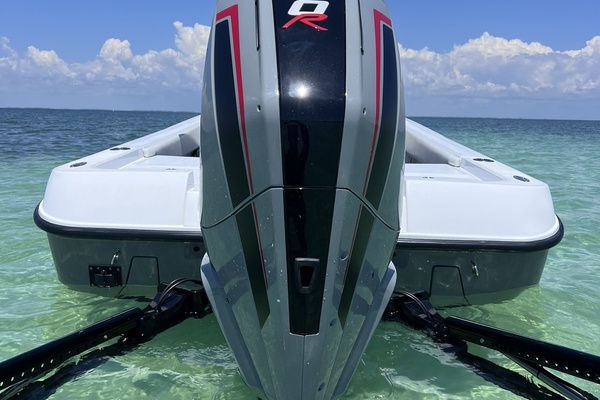 25ft Contender Yacht For Sale