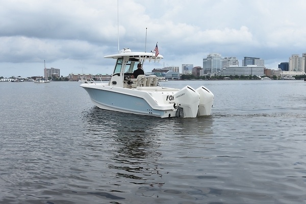 2022 Boston Whaler 25