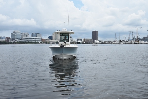 2022 Boston Whaler 25