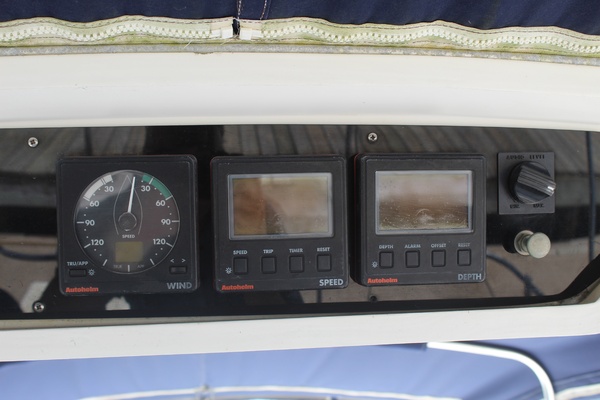 Emma Girl 43ft Hunter Yacht For Sale