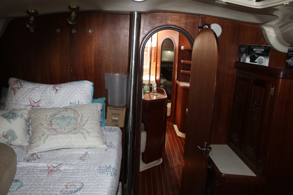 Emma Girl 43ft Hunter Yacht For Sale