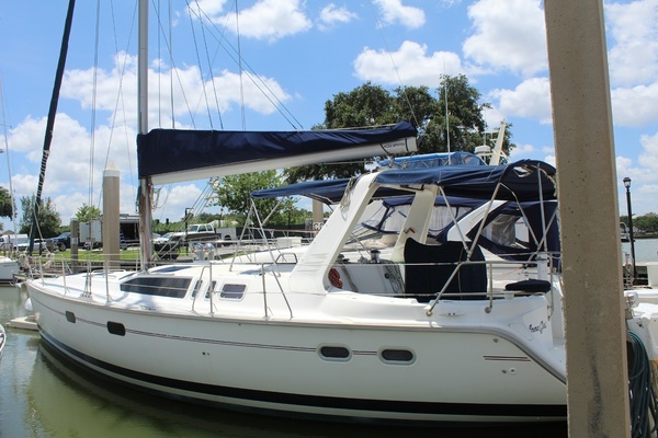 43-ft-Hunter-1997-430-Emma Girl Kemah Texas United States  yacht for sale