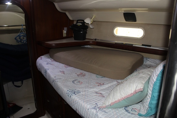 Emma Girl 43ft Hunter Yacht For Sale