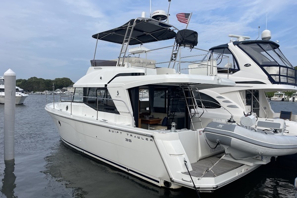 35-ft-Beneteau-2018-Beneteau Swift Trawler 35-A to Z Camden Maine United States  yacht for sale