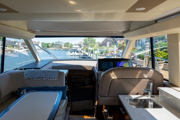 2018 Regal 42