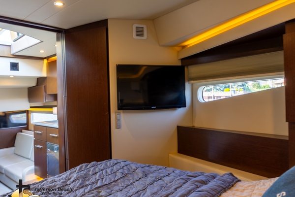 Builders Risk 42ft Regal Yacht For Sale