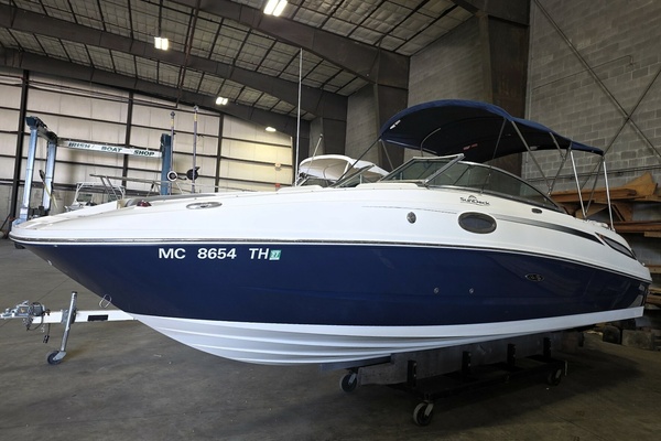 26ft Sea Ray Yacht For Sale