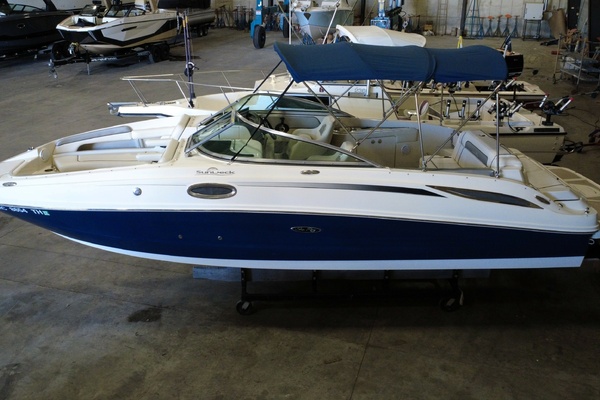 26ft Sea Ray Yacht For Sale