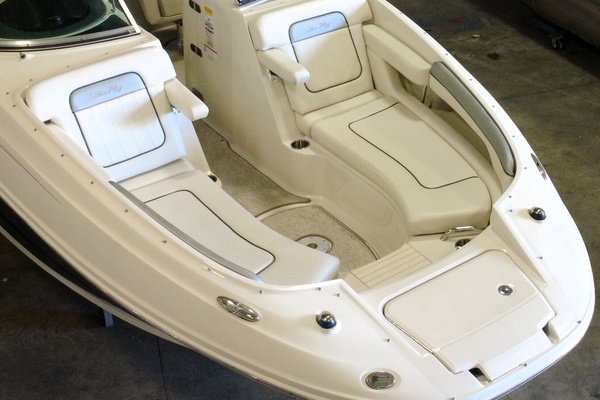 26ft Sea Ray Yacht For Sale