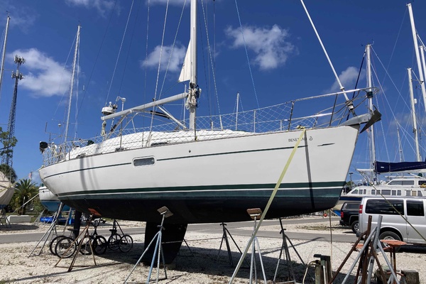Second Wind 36ft Beneteau Yacht For Sale