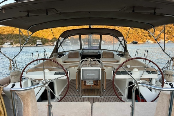 Jeanneau  Yacht For Sale
