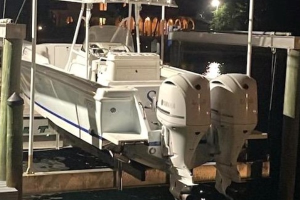 32ft Intrepid Yacht For Sale