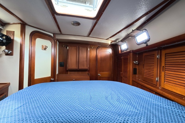YOLA1 45ft Gulfstar Yacht For Sale