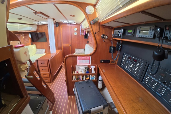 YOLA1 45ft Gulfstar Yacht For Sale