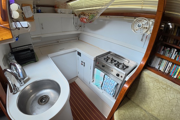 YOLA1 45ft Gulfstar Yacht For Sale