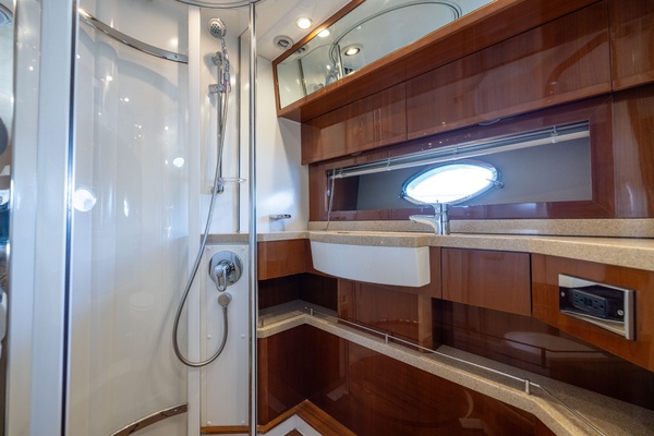 ROAD RUNNER 53ft Princess Yacht For Sale