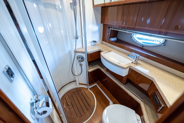 ROAD RUNNER 53ft Princess Yacht For Sale