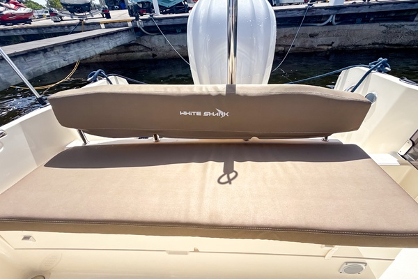 23ft White Shark Yacht For Sale